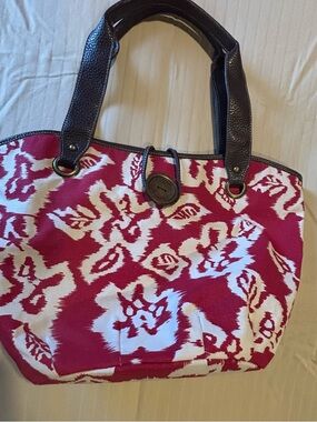 Stella & Dot Pink and White Printed Tote with Dark Brown Handles 100% Cotton